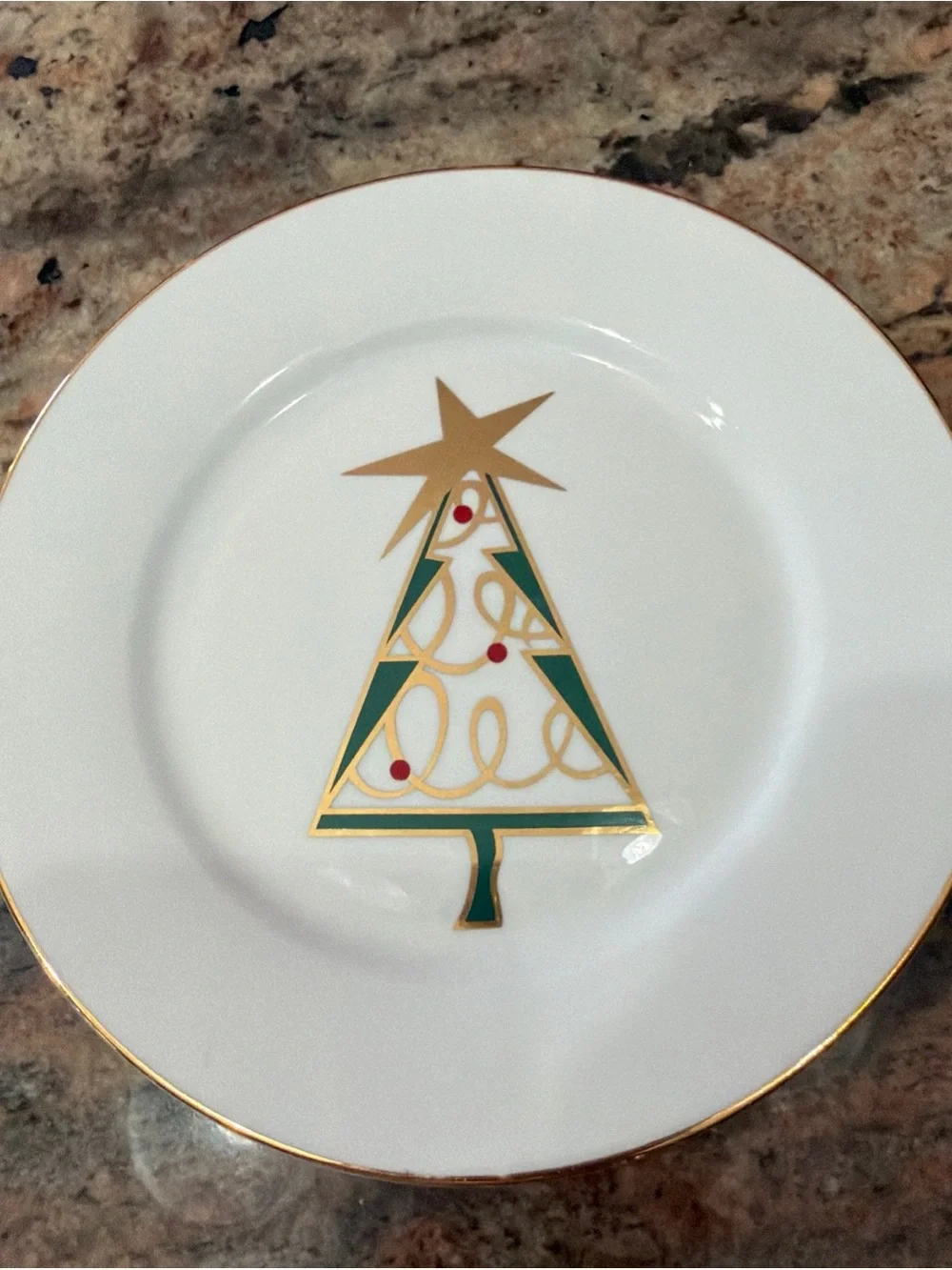 Set of 4 Pier 1 Christmas Tree Holiday Salad Plates 7.5” Green Red Gold Star